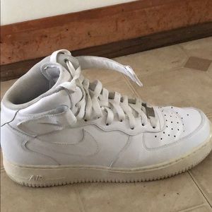 Air Force Ones Mid-Tops
